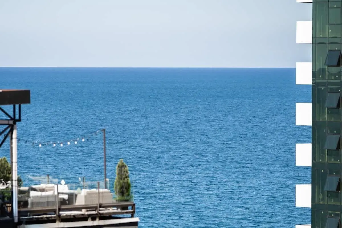 Cozy 1Br Batumi Apt With Balcony - By Wehost Georgia