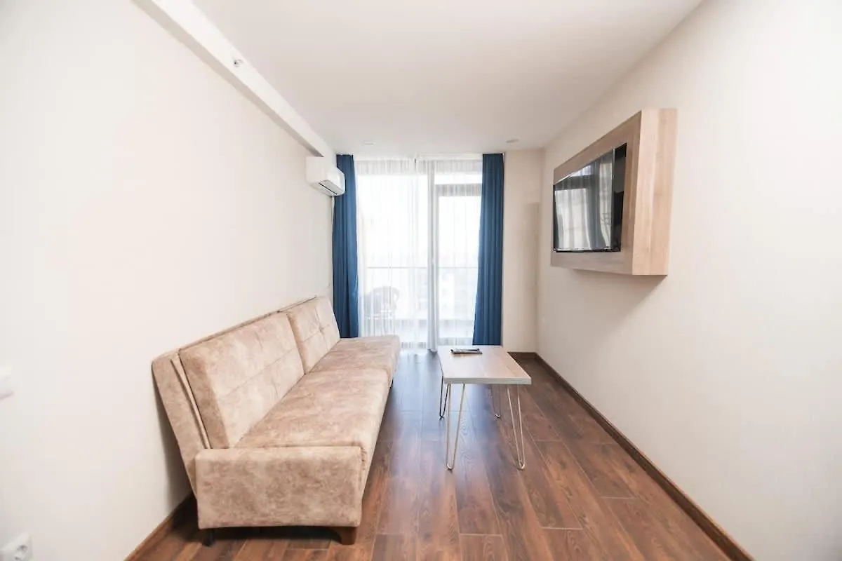 Cozy 1Br Batumi Apt With Balcony - By Wehost